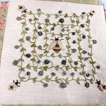 Load image into Gallery viewer, **Pre-Order Mad for Minis Luxury Quilt Kit Box