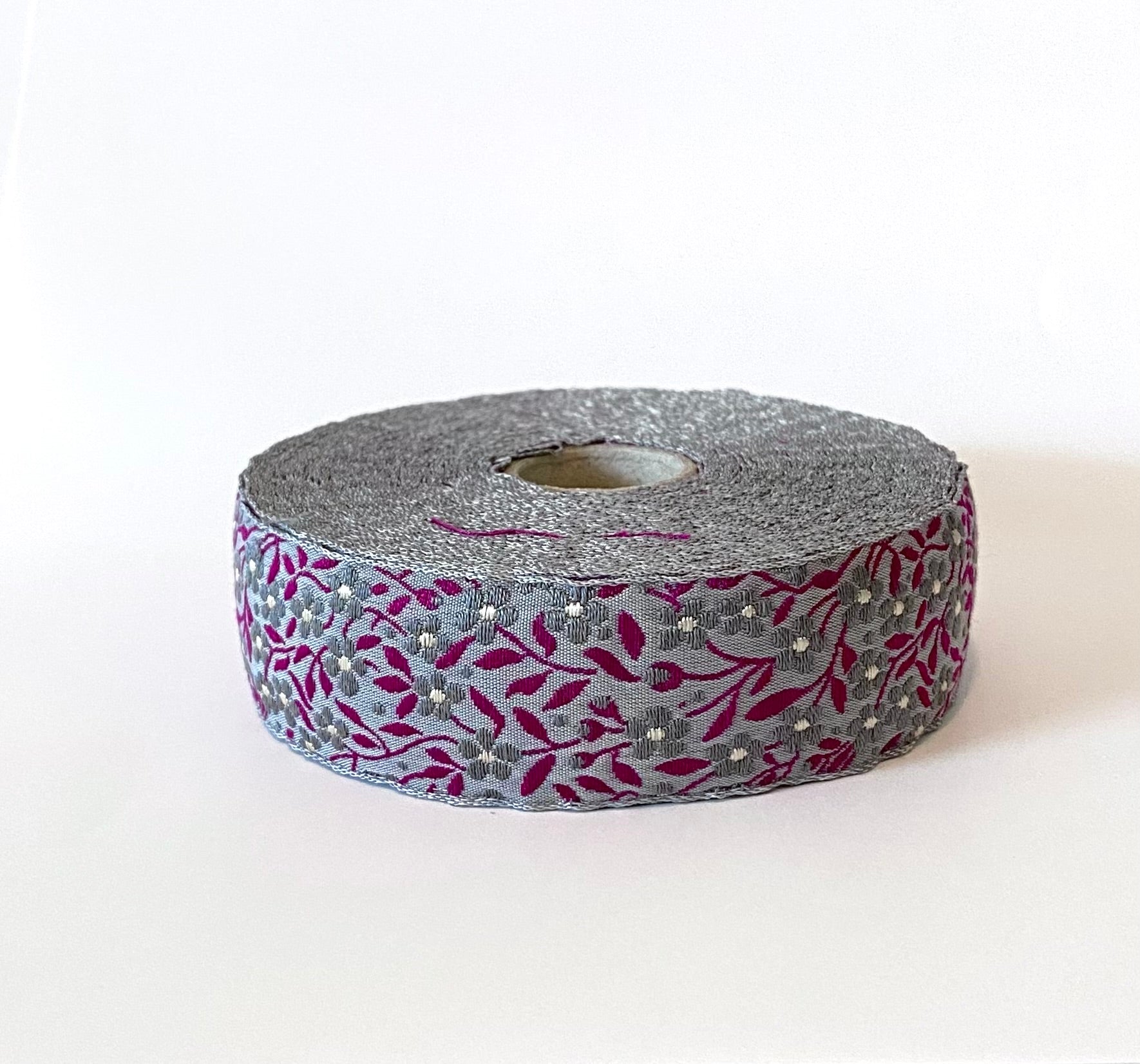 Kafka Ribbon - Small Forget Me Not Grey Plum
