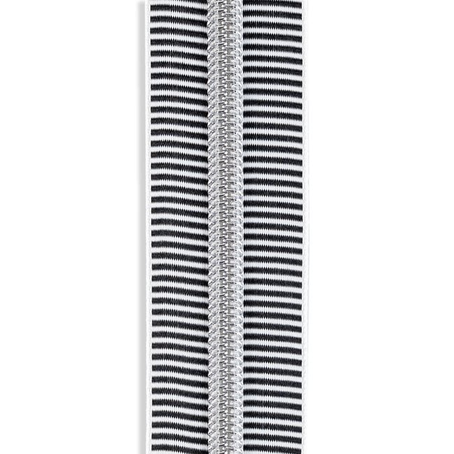 Black with White Stripes Zipper Roll (3 yds)