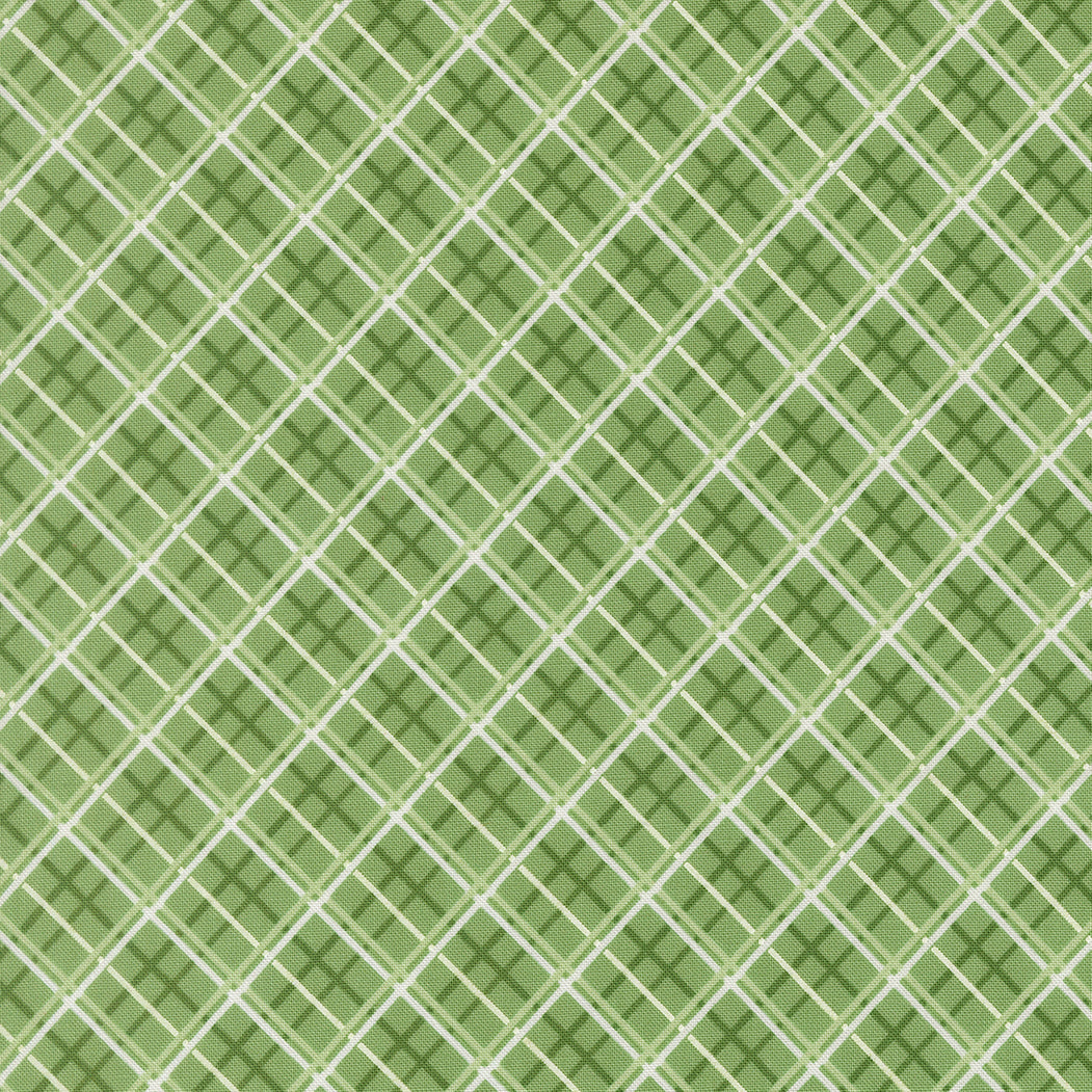 Merrily on High - Pretty Plaid Paper in Evergreen