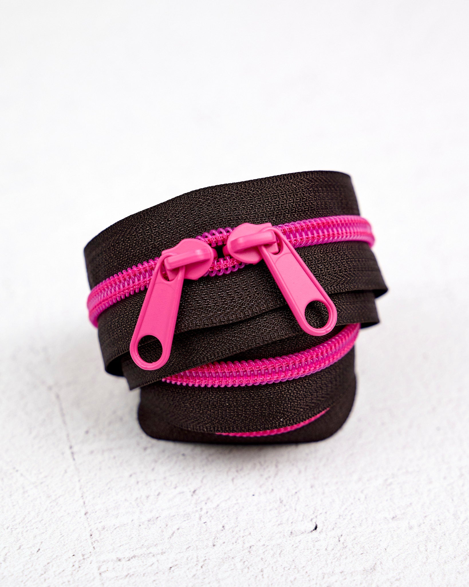 40" Handbag Zipper in Neon Rose