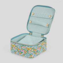 Load image into Gallery viewer, Liberty Tonic Travel Jewelry Box Poppy and Daisy Small
