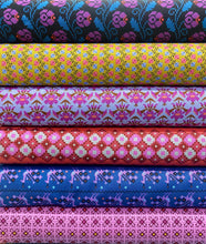 Load image into Gallery viewer, Heiress Fat Quarter Bundle of 18
