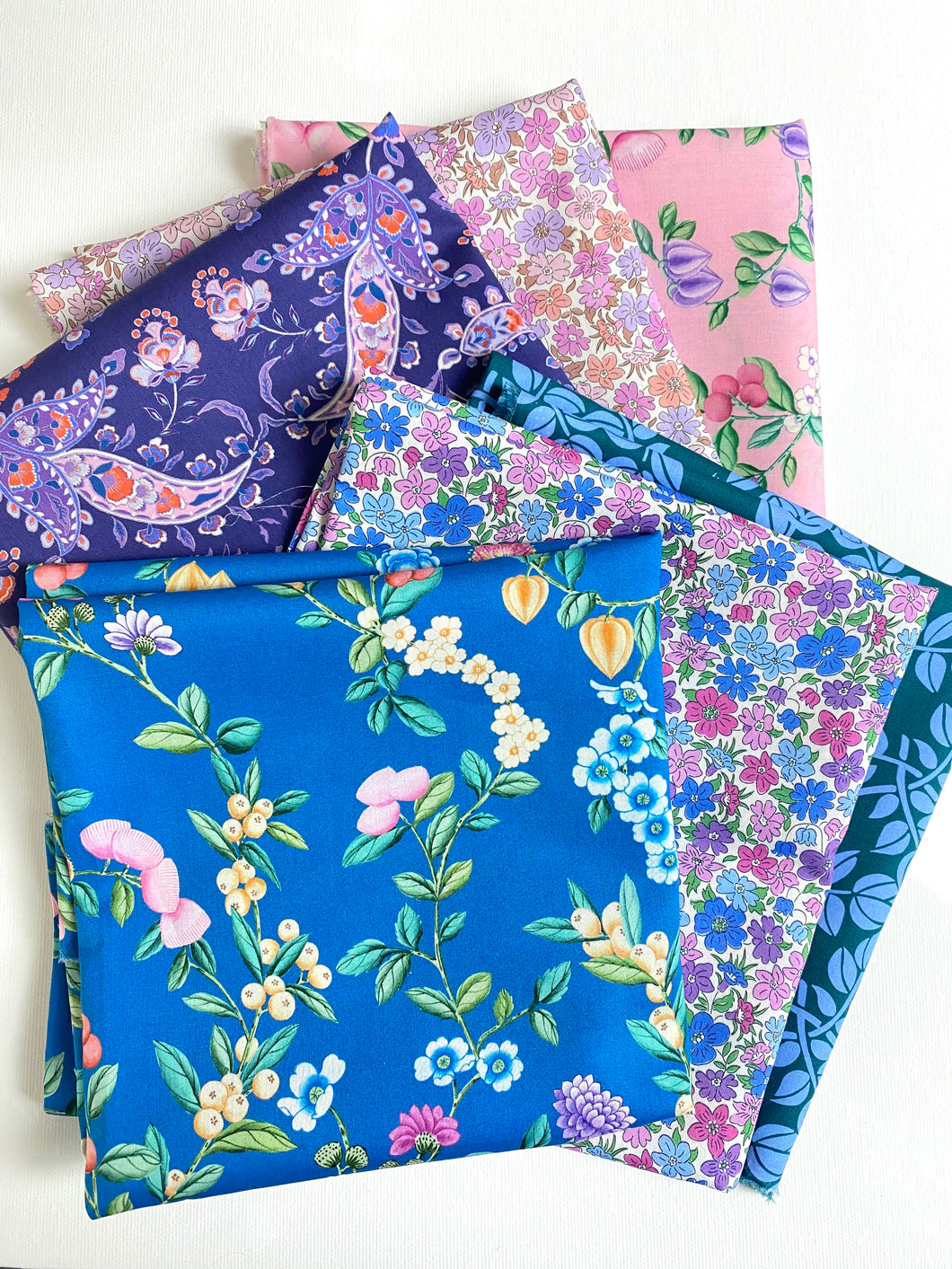Liberty Fabrics Tana Lawn© Organic Summer Bloom Bundle in Cultivated Countess 6