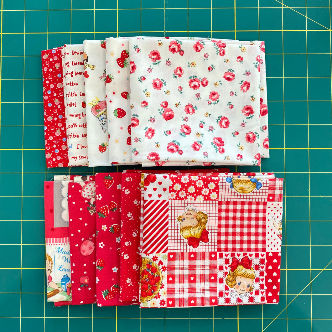 Atsuko Matsuyama &  Friends- Fat Quarter Bundle Red 10