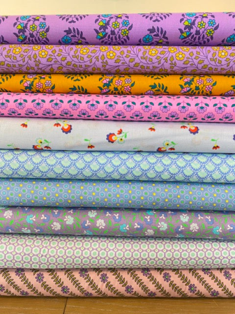 **Pre-Order Petit Pan Lilac Fat Quarter  Bundle of 10 (Restock arrives approx 4/1)