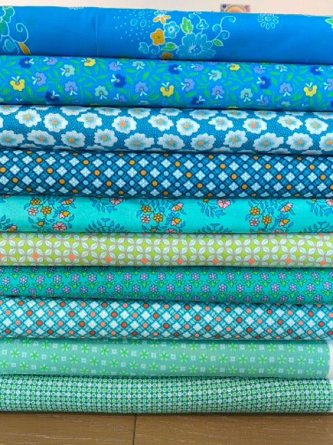 Petit Pan Oasis Fat Quarter Bundle of 10