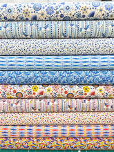 Load image into Gallery viewer, Summer Fair Fat Quarter Bundle, 20 Pcs.
