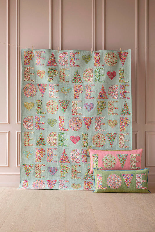 Wallflower Peace & Love Quilt Kit Red/Green