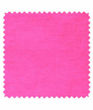 Load image into Gallery viewer, Petit Pan Single Fat Quarter - Petit Pan in Pink
