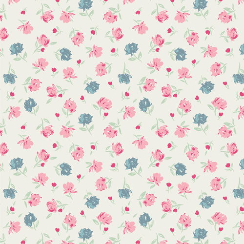 Romantica - Gentle Rosebuds Charm