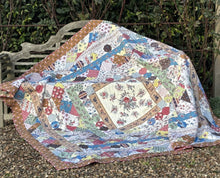 Load image into Gallery viewer, **Pre-Order Peasholme Green Quilt Kit
