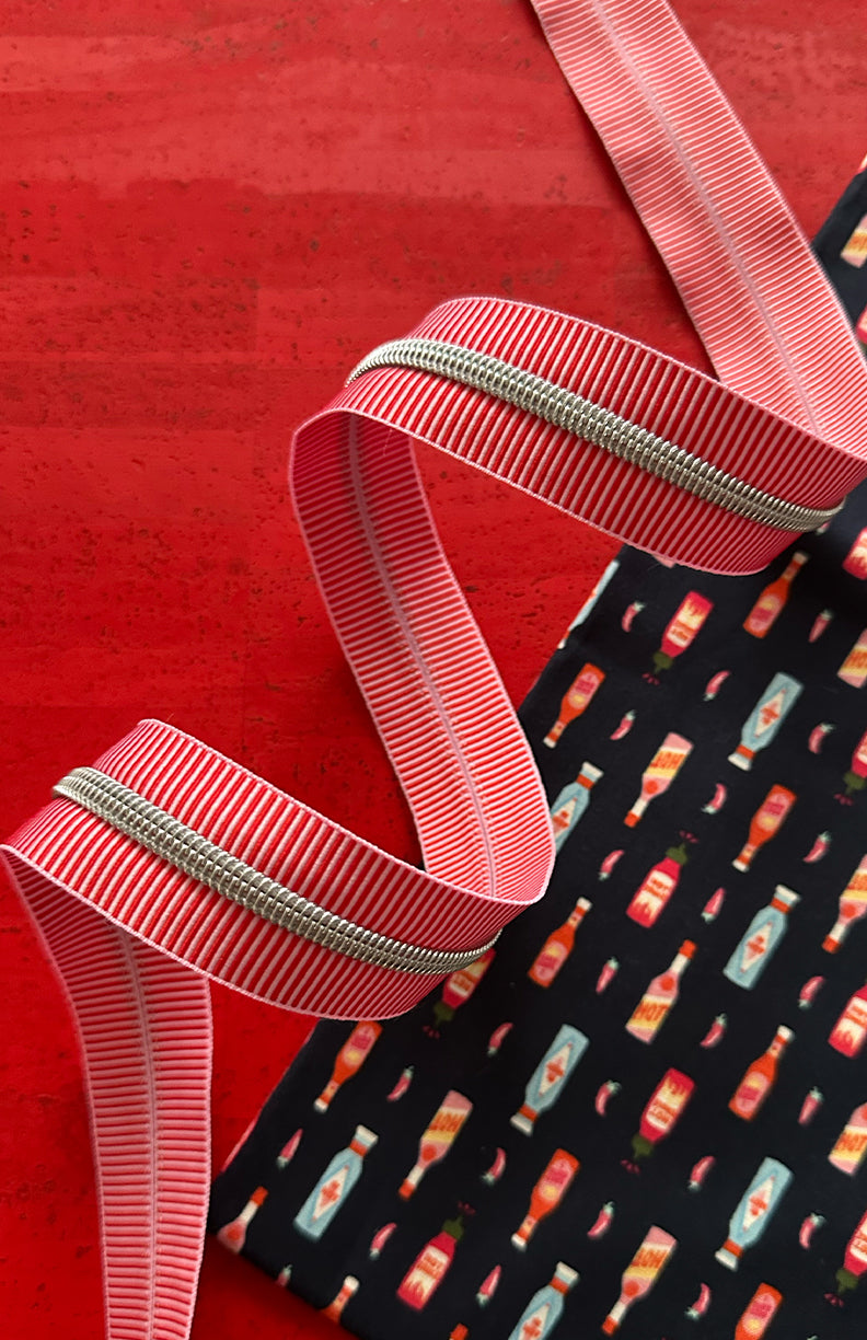 Red Stripe Zipper Tape (3yd)